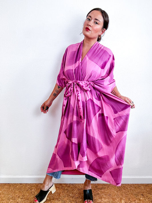 Hand-Dyed High Low Kimono Pink Amethyst Brush
