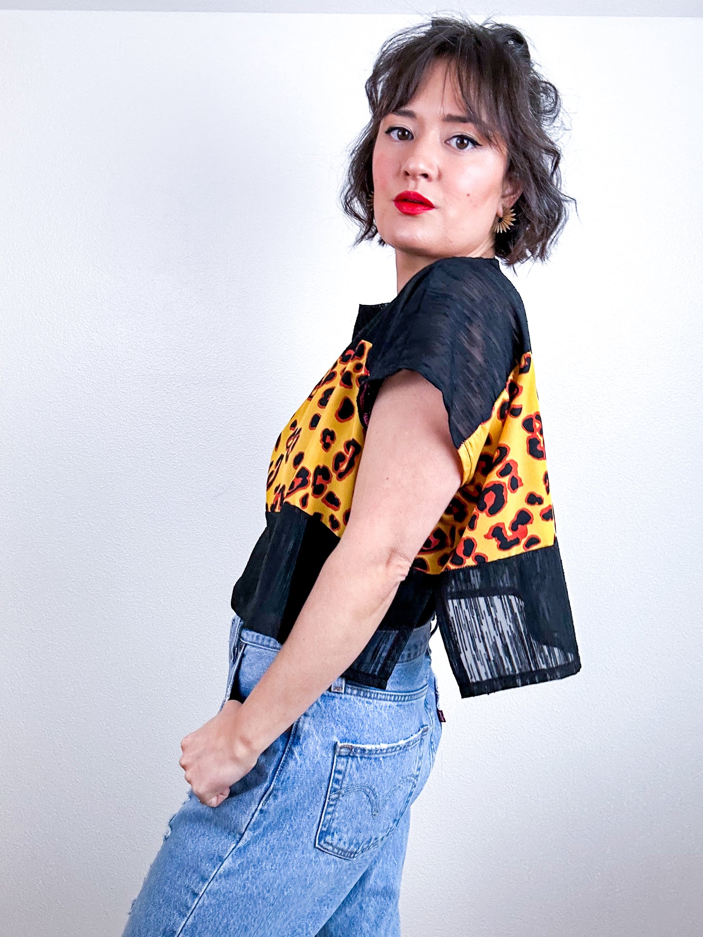 Scrappy Crop Black Leopard Print