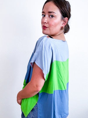 Scrappy Crop Blue Lime Colorblock