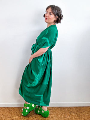 Hand-Dyed High Low Kimono Kelly Green Arc