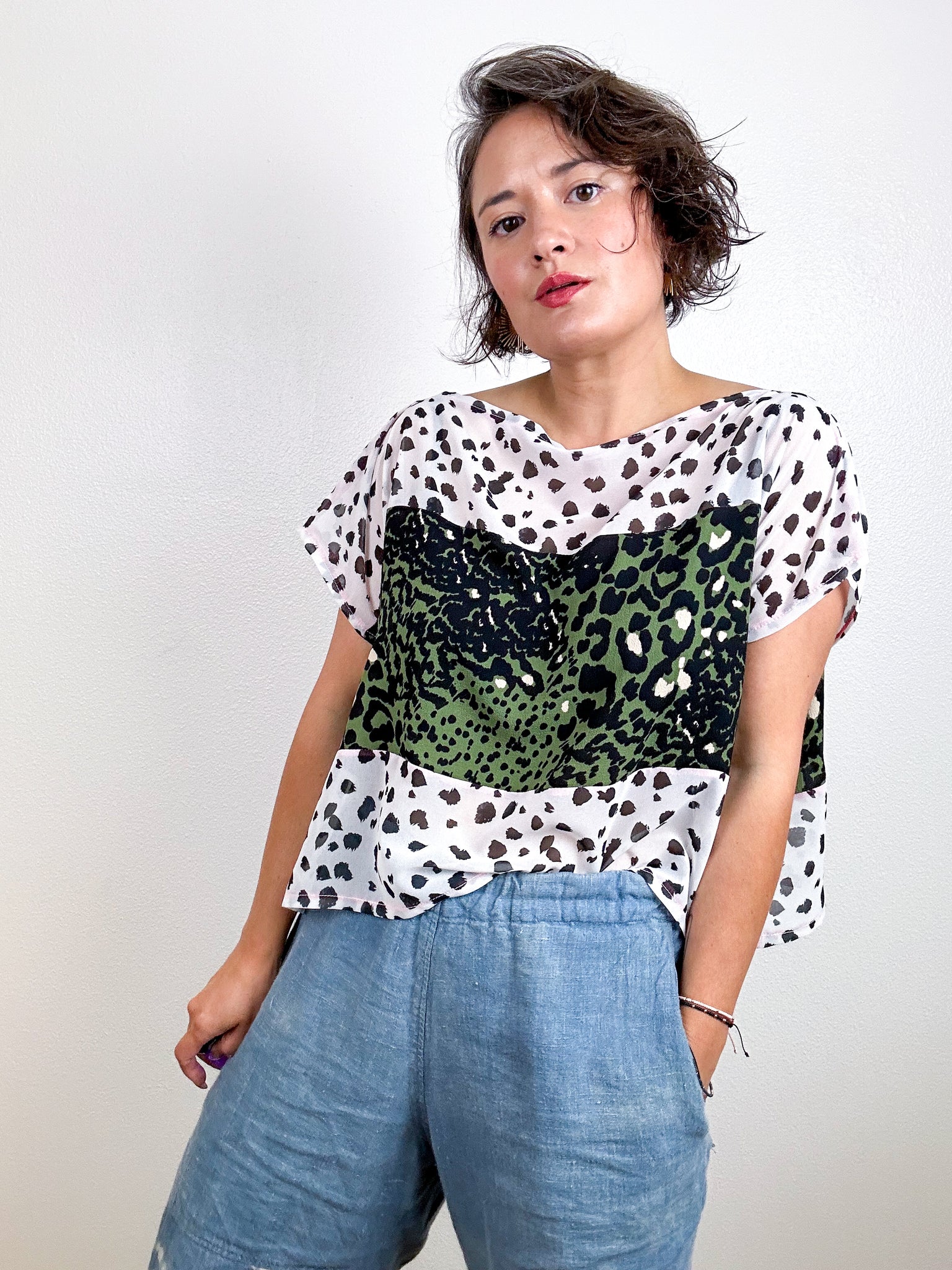 Scrappy Crop Olive Black White Leopard