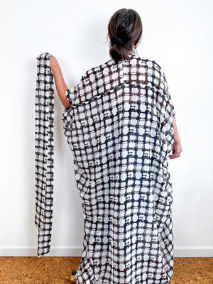 Print High Low Kimono White Black Grid Sketch Chiffon