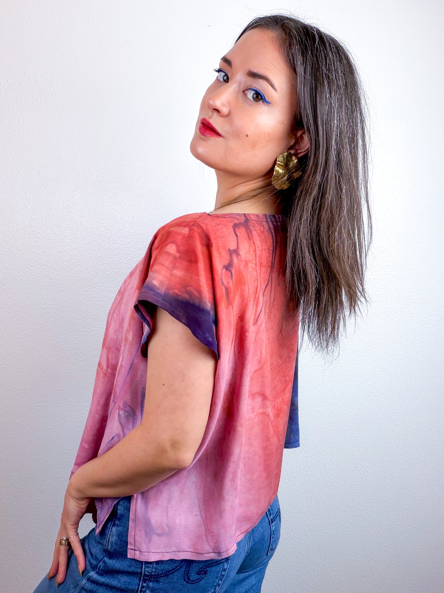 Hand-Dyed Bamboo Flip Crop Navy Terracotta Peony Gradient