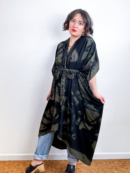 Hand-Dyed High Low Kimono Olive Black Sumi