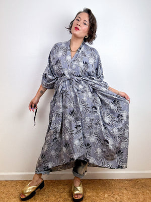 Print High Low Kimono Grey Jaguar Challis