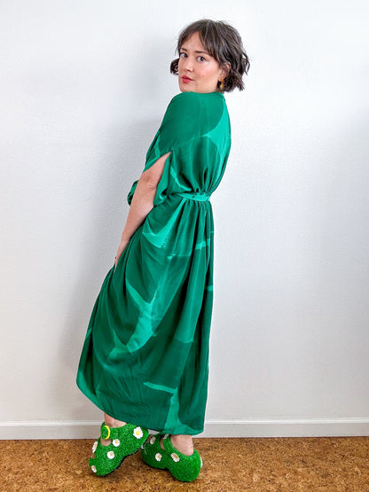Hand-Dyed High Low Kimono Kelly Green Arc