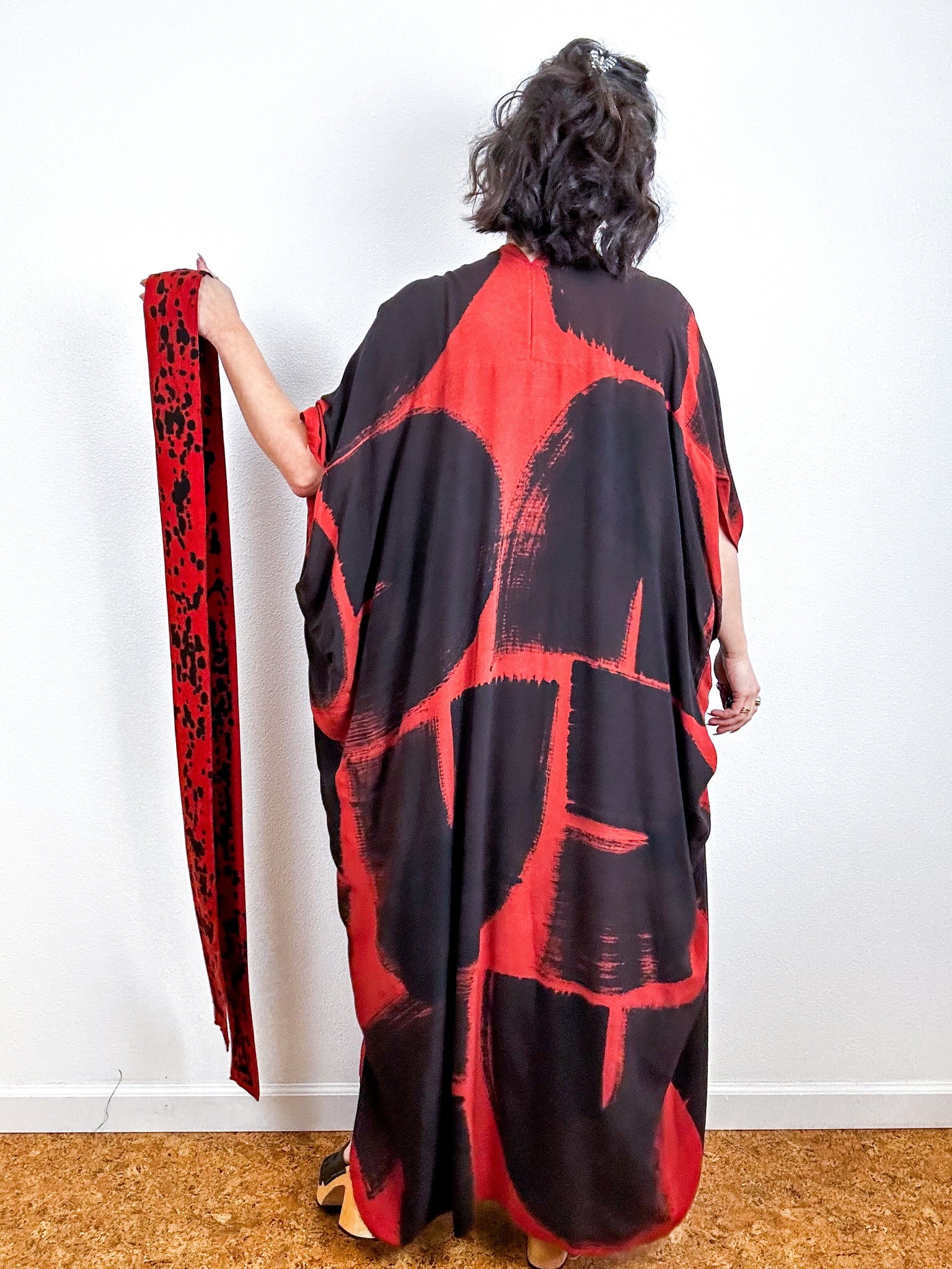 Hand-Dyed High Low Kimono Rust Black Arc