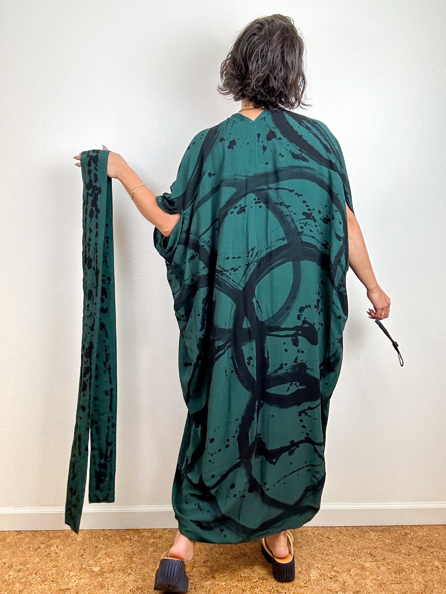 Hand-Dyed High Low Kimono Forest Black Sumi