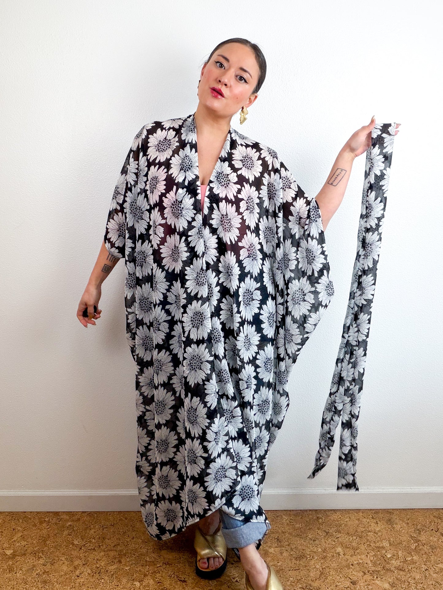 Print High Low Kimono Black Daisy Chiffon