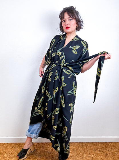 Print High Low Kimono Black Leaf Challis