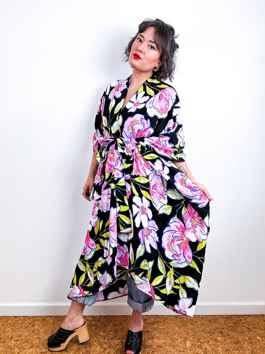 Print High Low Kimono Black Pink Peony Challis