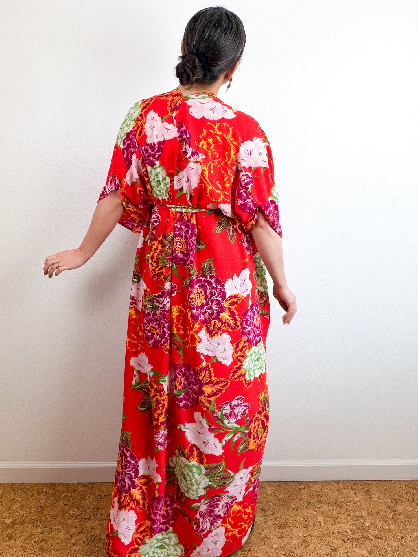 Print High Low Kimono Red Peony Bubble Crepe