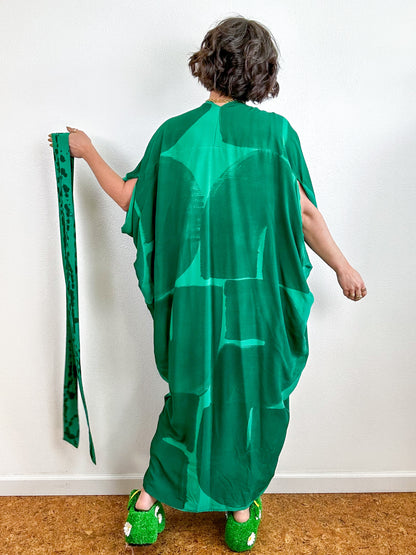 Hand-Dyed High Low Kimono Kelly Green Arc