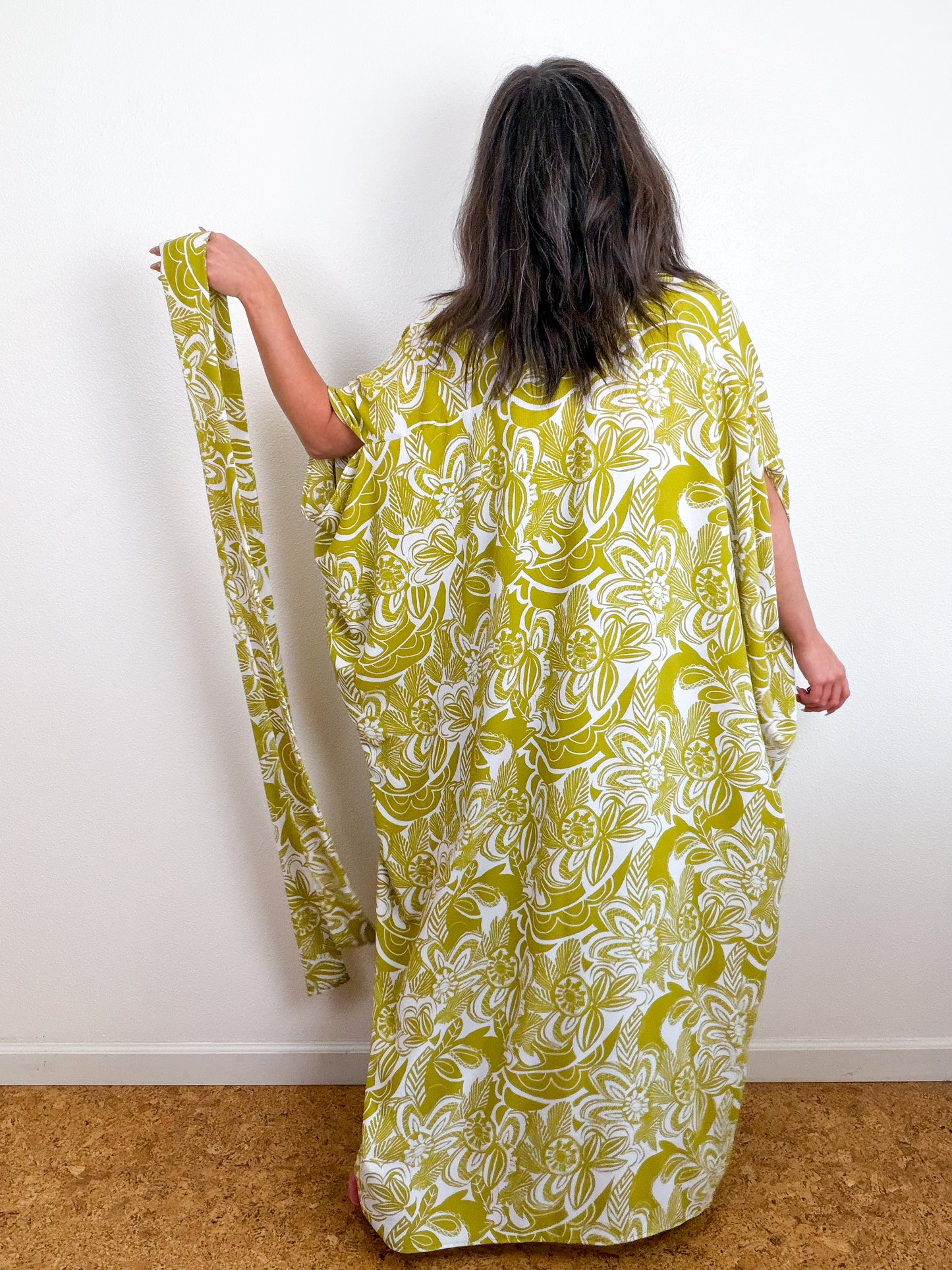 Print High Low Kimono Chartreuse Seventies Floral Bubble Crepe