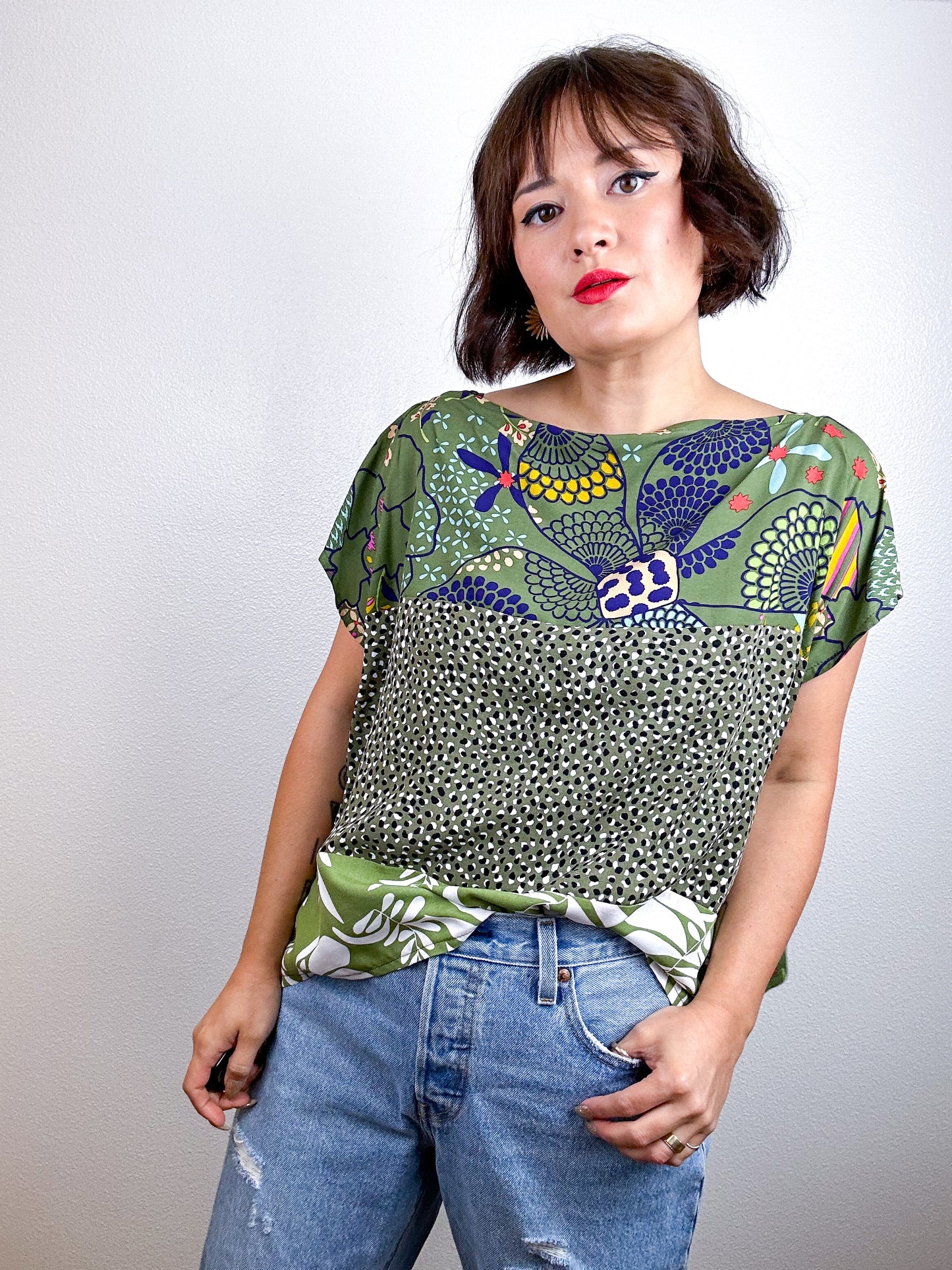 Scrappy Crop Olive Mixed Print