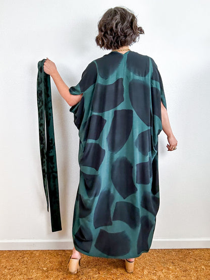 Hand-Dyed High Low Kimono Forest Black Brush