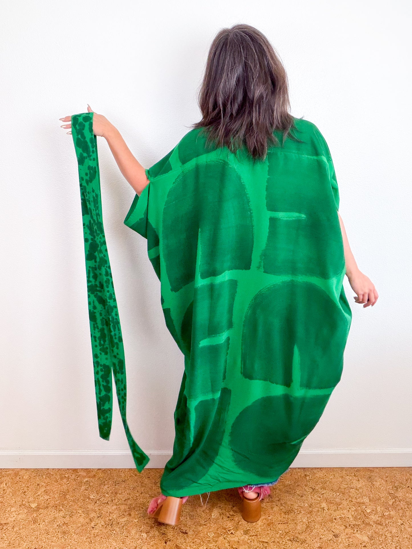 Hand-Dyed High Low Kimono Kelly Green Arc