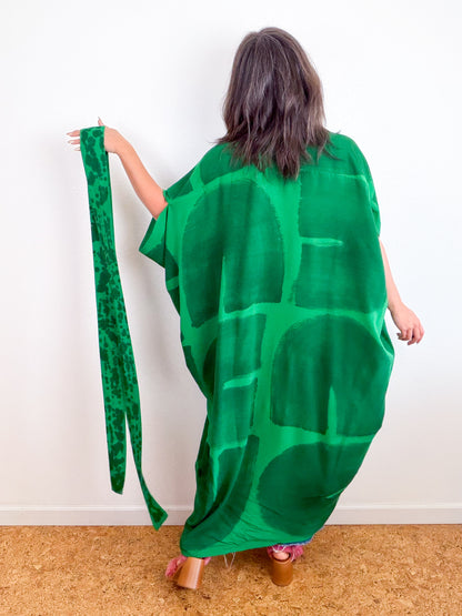 Hand-Dyed High Low Kimono Kelly Green Arc