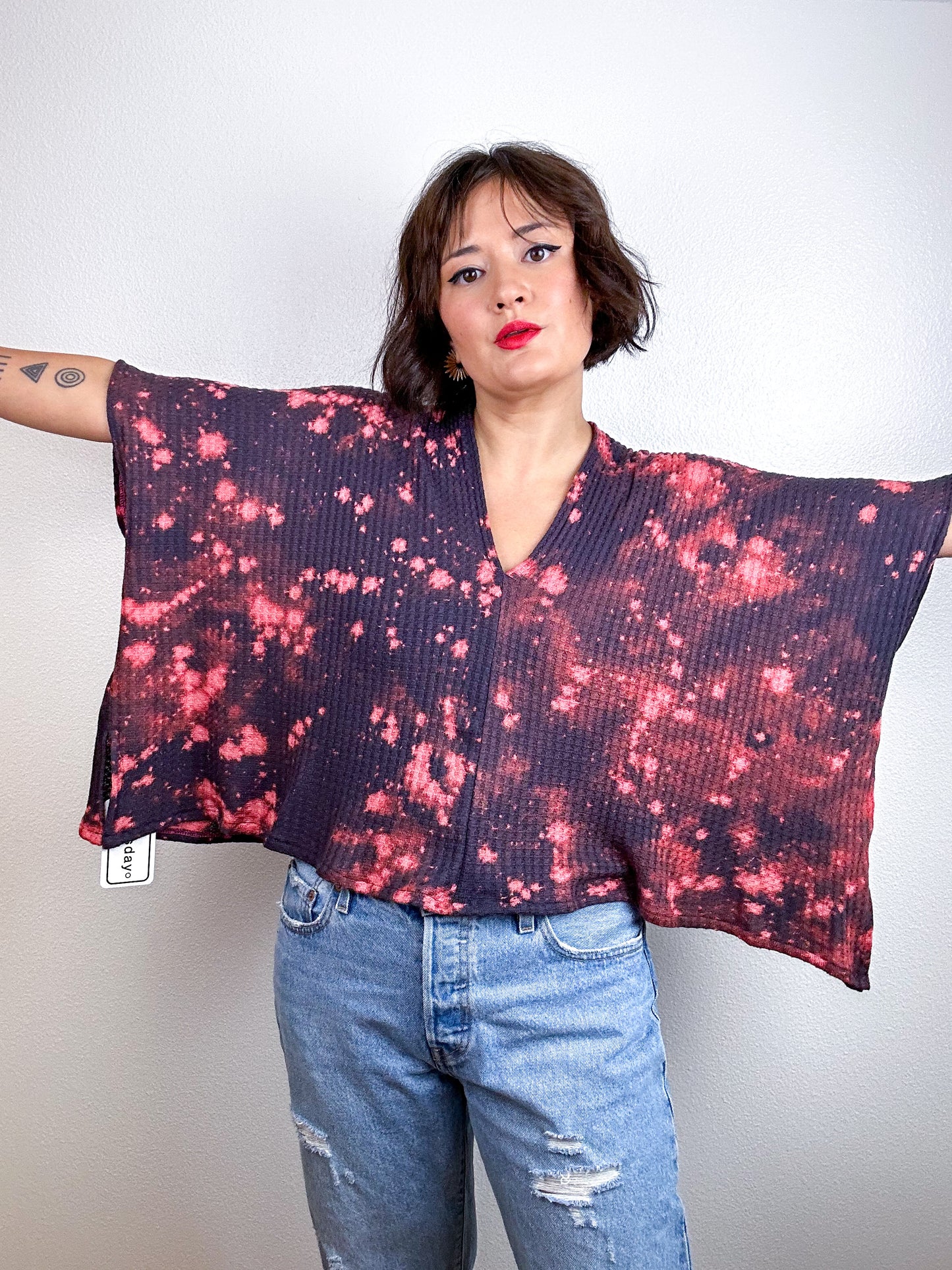 Crop V Sweater Navy Peach Speckle