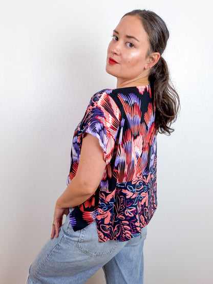 Scrappy Crop Coral Purple Black Mix