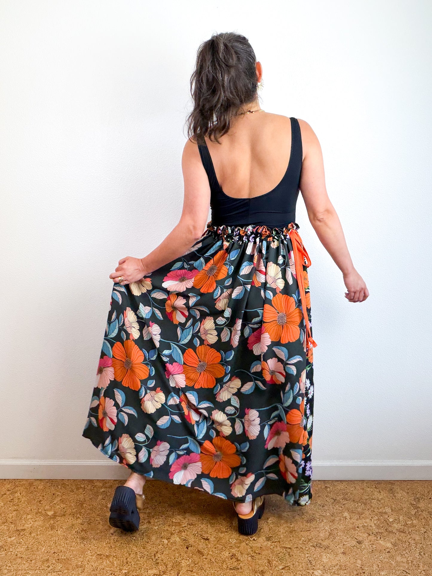 THE SKIRT Black Orange Floral Mix Reversible Georgette