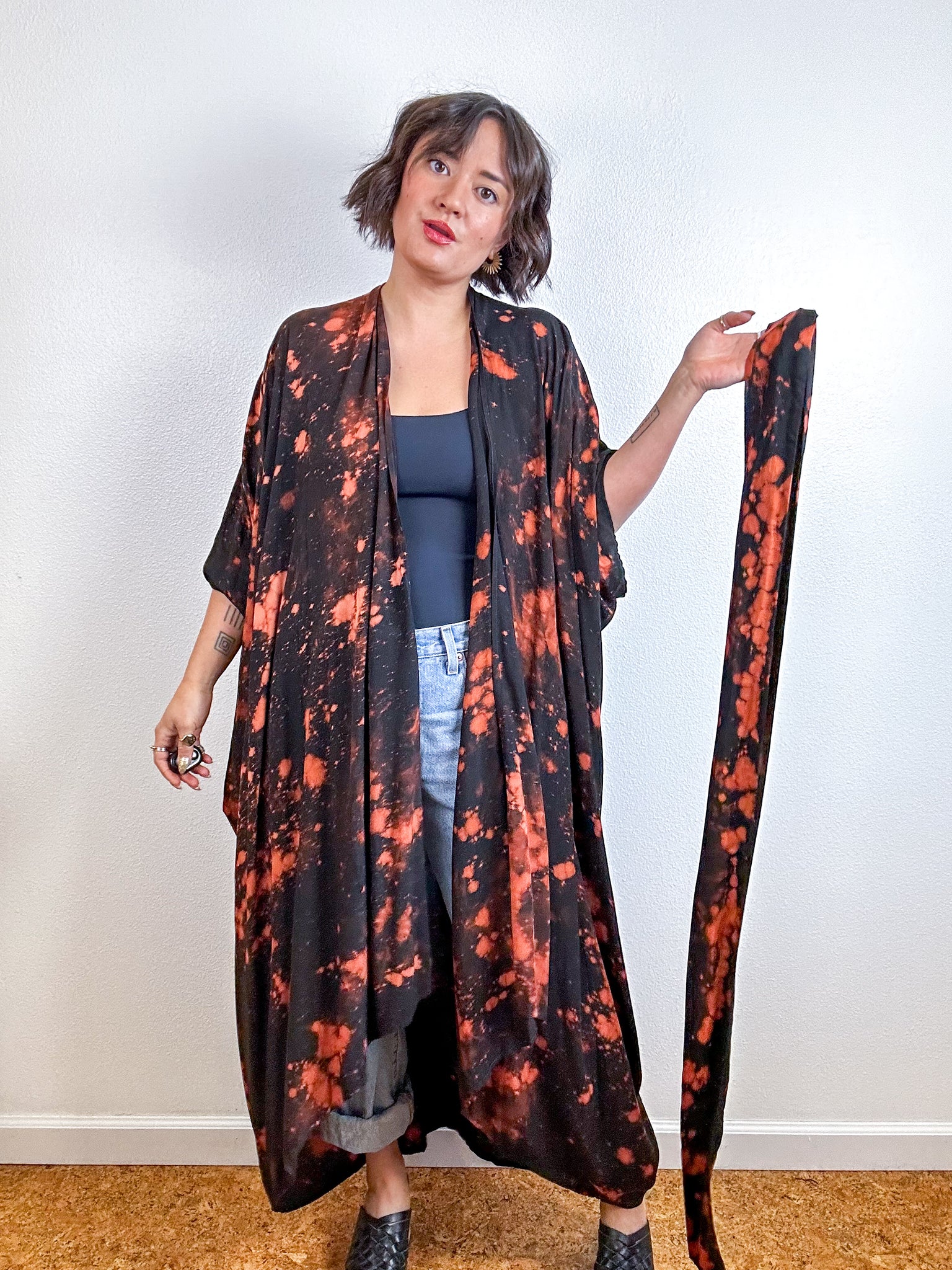 Bleached High Low Kimono Black Rust Speckle