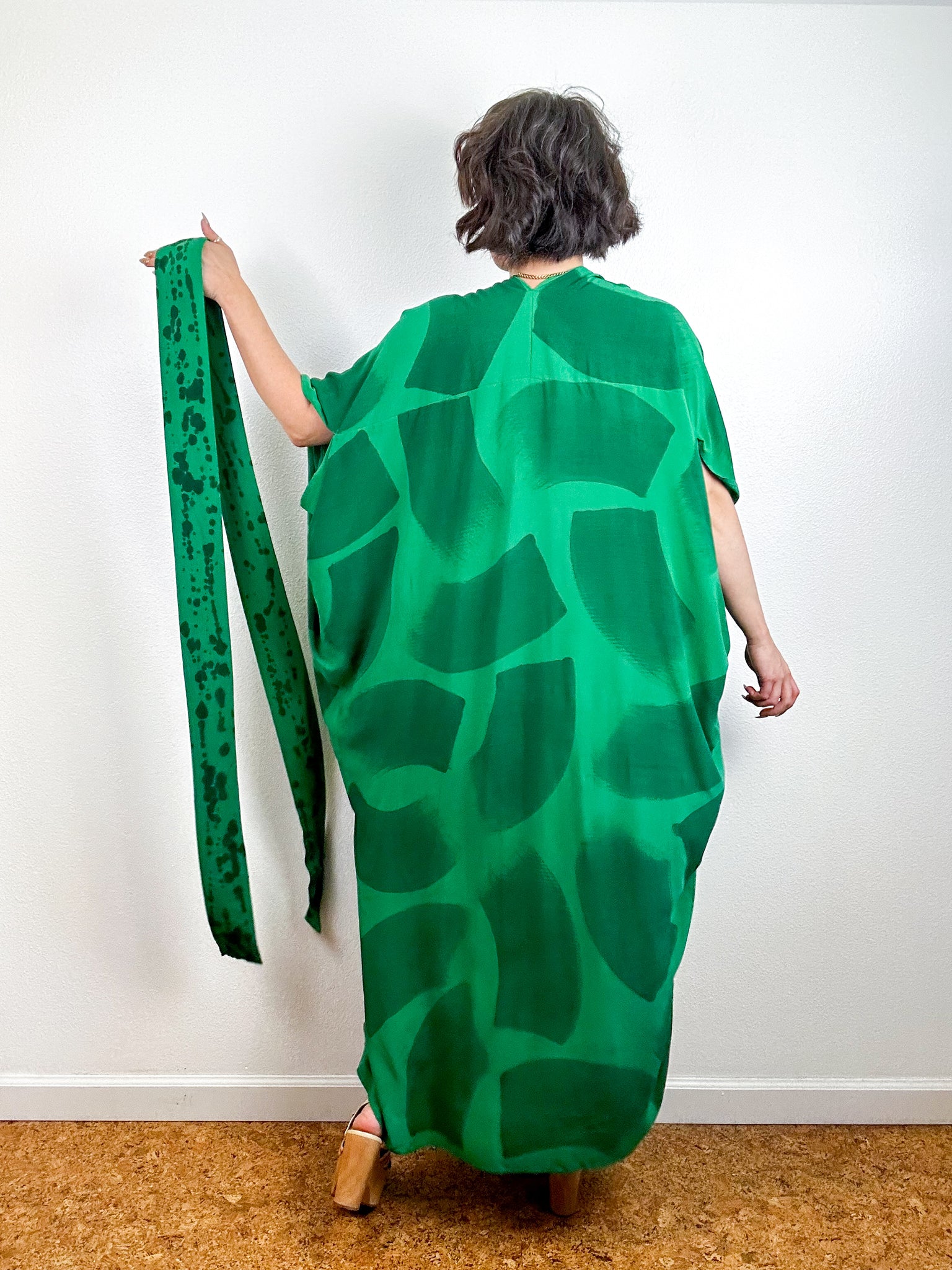 Hand-Dyed High Low Kimono Kelly Green Brush