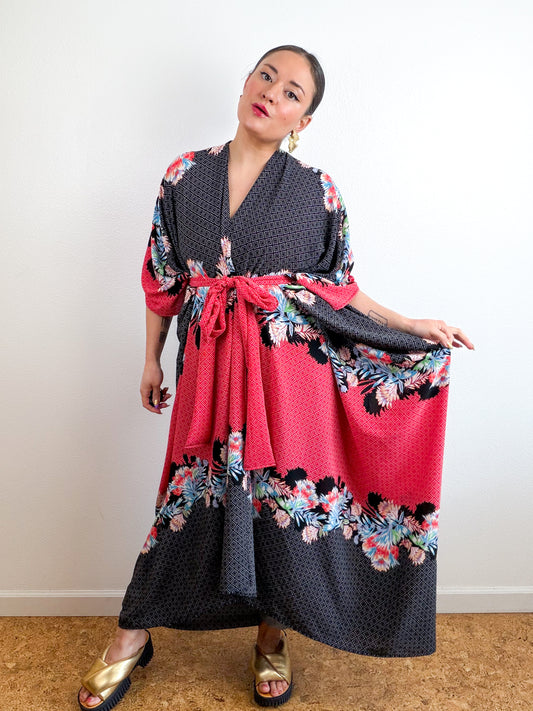 Print High Low Kimono Red Black Tropical Bubble Crepe