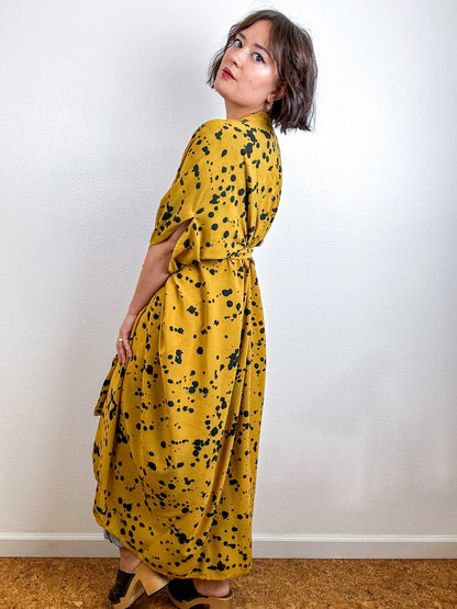 Hand-Dyed High Low Kimono Marigold Black Speckle