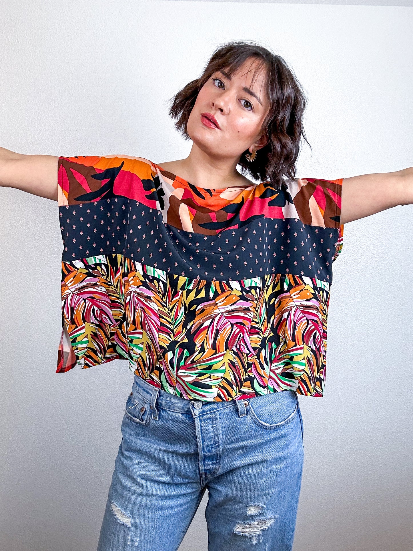 Scrappy Crop Black Tropical Mix 2