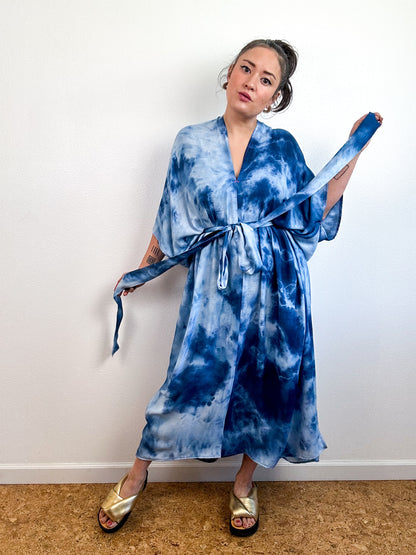 Hand-Dyed Bamboo Tie Caftan Blue Storm