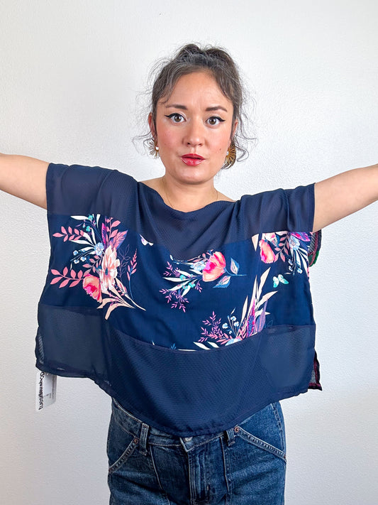 Scrappy Crop Navy Green Floral