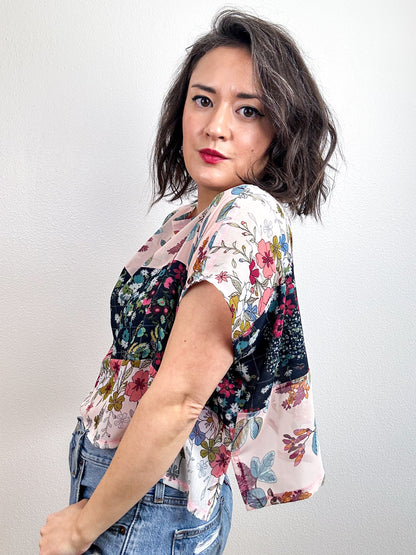 Scrappy Crop Blush Navy Mini Floral