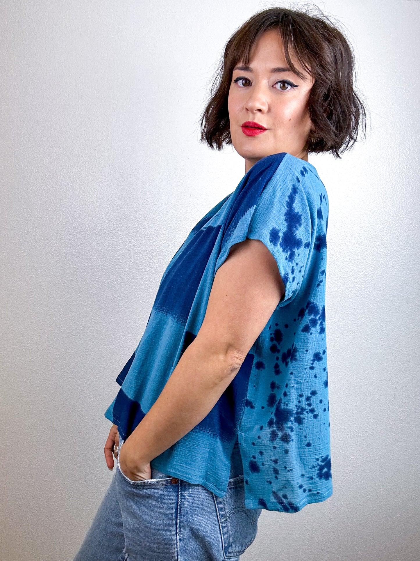 Hand-Dyed Flip Crop Teal Indigo
