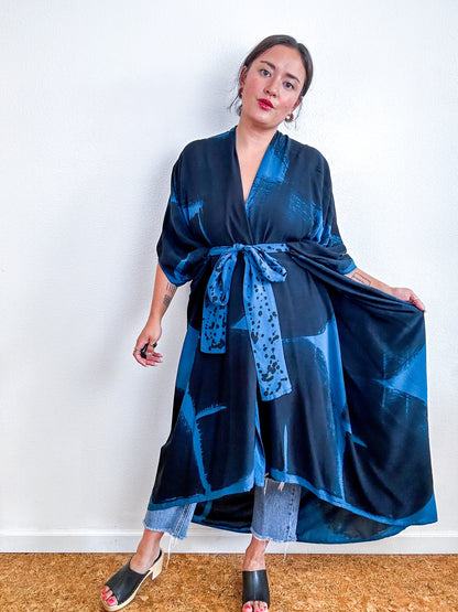 Hand-Dyed High Low Kimono Teal Black Arc