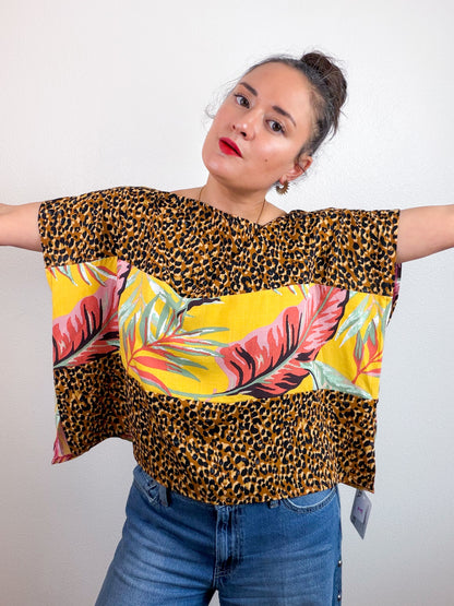 Scrappy Crop Leopard Tropical