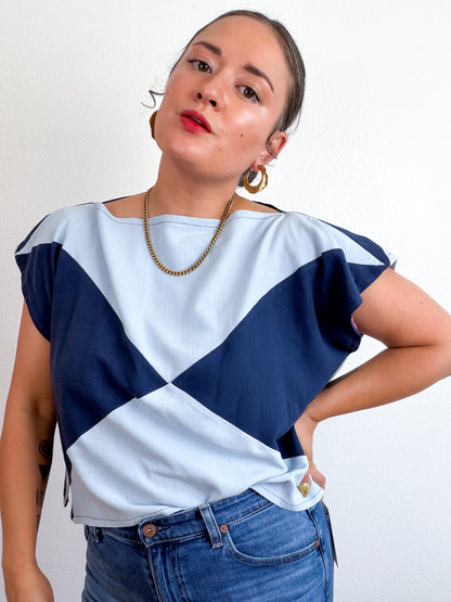 Linen Blend Flip Crop Navy Aqua
