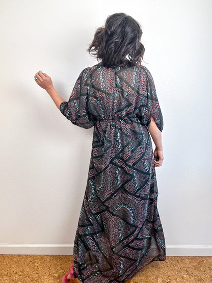 Print High Low Kimono Black Magenta Geo Chiffon