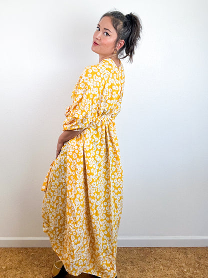 Print High Low Kimono Yellow Daisy Challis