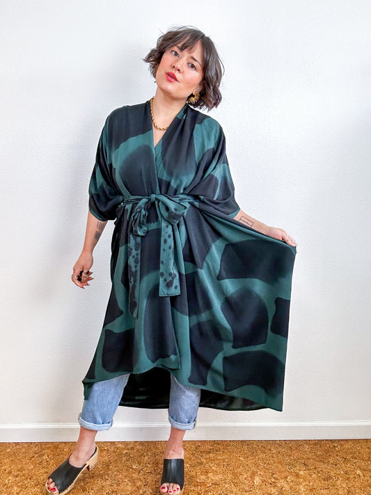 Hand-Dyed High Low Kimono Forest Black Brush