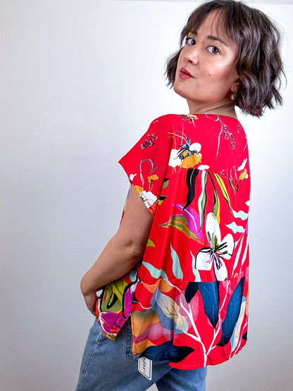 Scrappy Crop Red Floral Mix