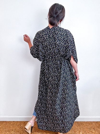Print High Low Kimono Black White Dash Challis