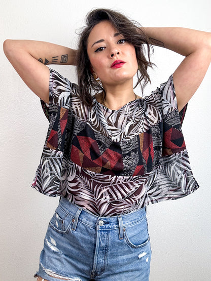 Scrappy Crop Grey Palms Leopard