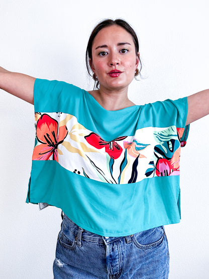 Scrappy Crop Teal Tropical