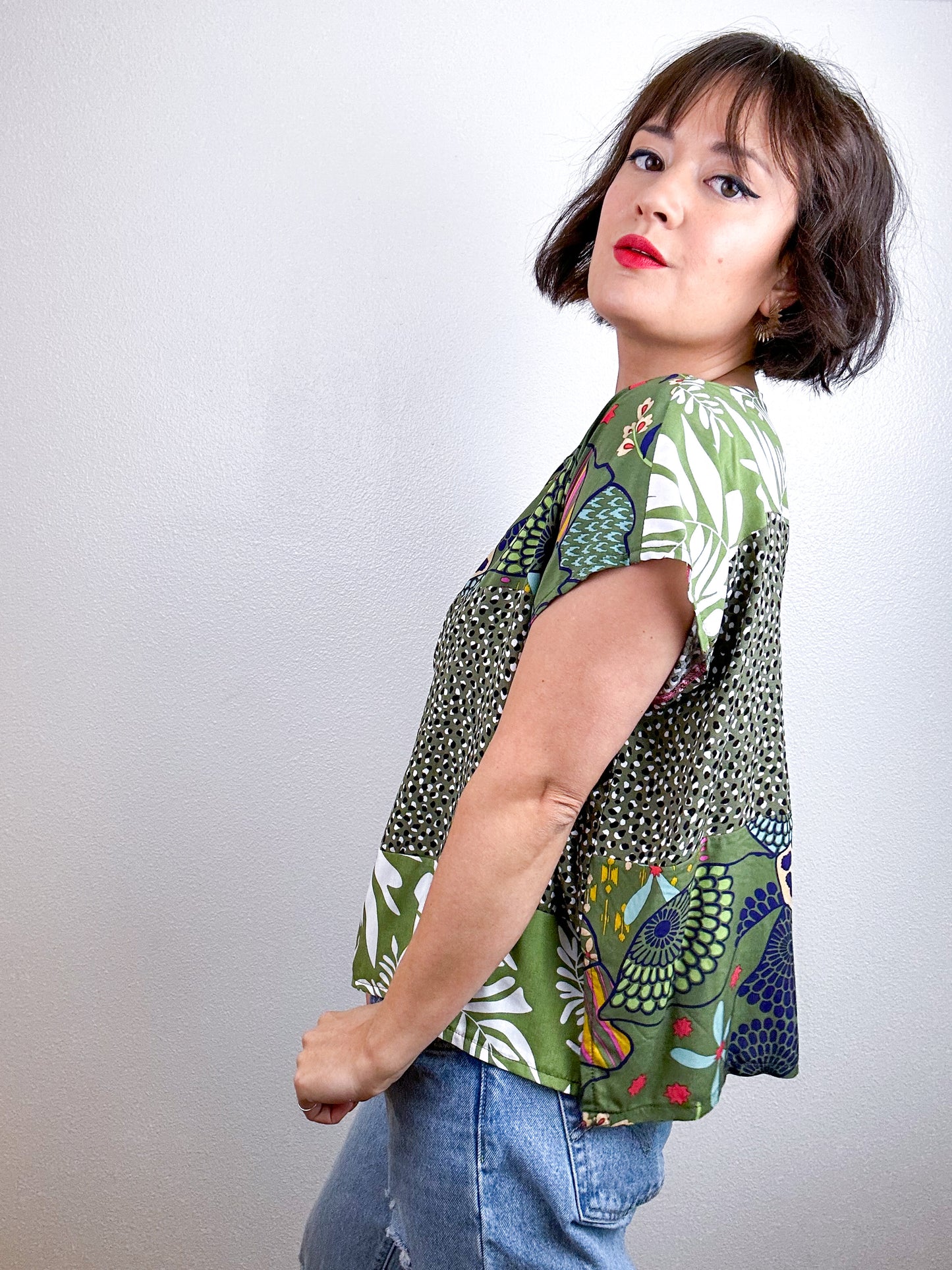 Scrappy Crop Olive Mixed Print