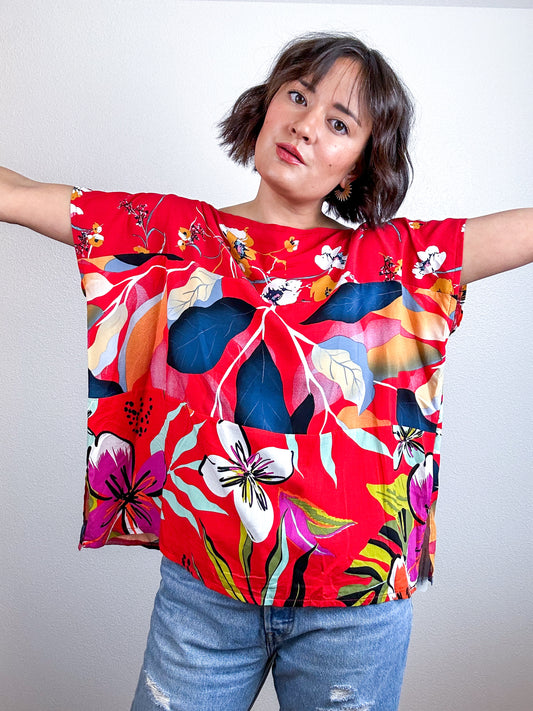Scrappy Crop Red Floral Mix