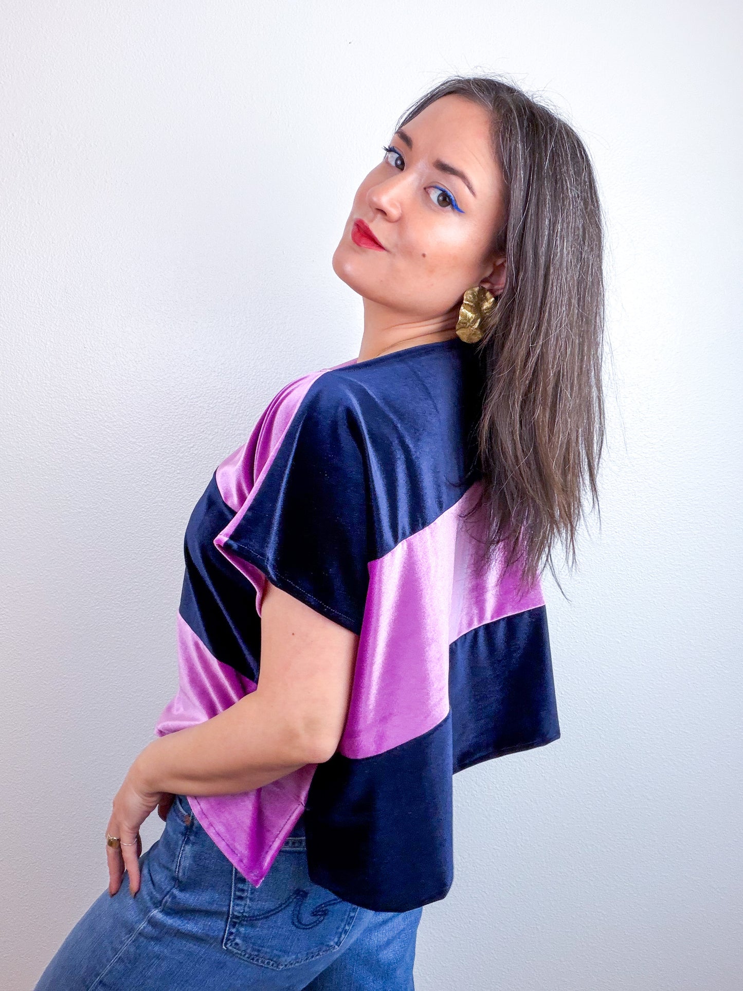 Velvet Flip Crop Navy Lavender