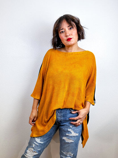 Oversize Flip Sweater Marigold Black Tie