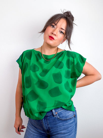 Hand-Dyed Bamboo Flip Crop Turquoise Green Brushstrokes