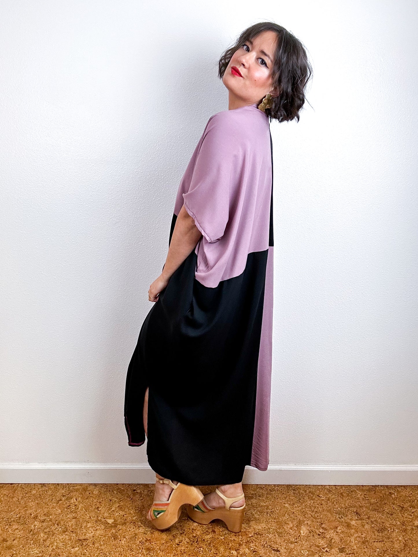 Color Block Midi Caftan Dress Mauve Black